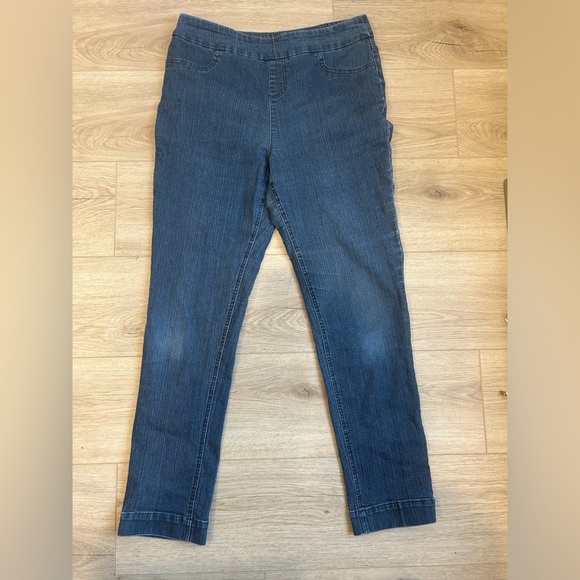 Soft Surroundings Pull On Jeans Size Medium Blue Straight Leg - Picture 2 of 9